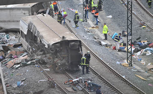 IL TELECOMANDO, LA GUIDA TV DI DM: 25 OTTOBRE 2013. LA MAMMA DI SARAH SCAZZI A QUARTO GRADO