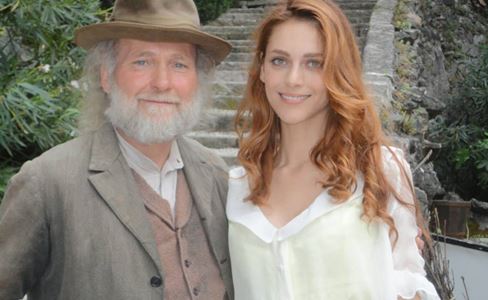 IL SEGRETO DI SAN LEONARDO: MIRIAM LEONE TRA MYSTERY E MELO’ NELLA NUOVA FICTION DELLA LUX VIDE