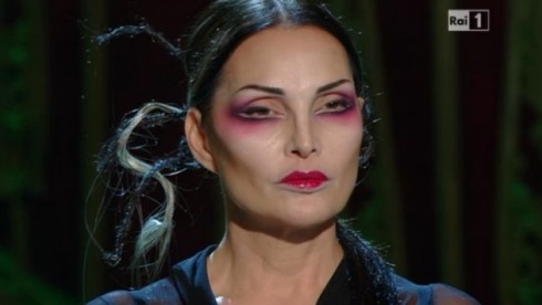 BALLANDO CON LE STELLE 2013, SECONDA PUNTATA: ANNA OXA SI CONFERMA LA FAVORITA, FUORI MASSIMO BOLDI CHE POLEMIZZA SU TWITTER (‘ORDITA PORCATA’)