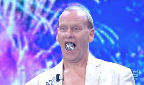 ITALIA’S GOT TALENT: BAMBINA FINISCE IN COMA PER AVER IMITATO UN CONCORRENTE. TV CATTIVA MAESTRA?