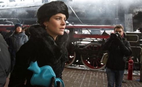 ANNA KARENINA: L’EROINA SENZA TEMPO DI TOLSTOJ RIVIVE SU RAI1 CON IL VOLTO DI VITTORIA PUCCINI