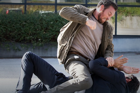 ASCOLTI TV DI GIOVEDI 21 NOVEMBRE 2013: IN 5,7 MLN PER UNA GRANDE FAMIGLIA 2 (21.51%), A NATALE MI SPOSO SI DIFENDE COL 15.36%. BATTISTA SU RAI2 SI FERMA AL 5.98%