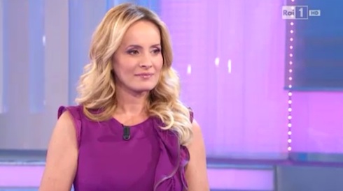 DMLIVE24: 3 NOVEMBRE 2013. LA LANDI E IL DIETRO LE QUINTE CON LA CINQUETTI, TOP ONE SI SPOSTA IN SICILIA, RAI IN HD