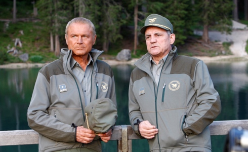 ASCOLTI TV DI DOMENICA 10 NOVEMBRE 2013: IO CANTO NON SI RISCATTA NEANCHE CON LA FINALE (12.51%) ED E’ ANCORA BATTUTO DA UN PASSO DAL CIELO 2 (14.26% – 17.77%)