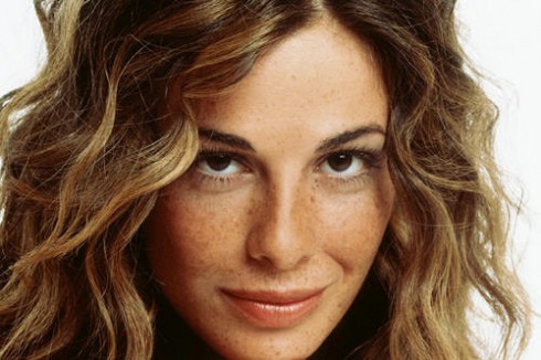 DMLIVE24: 14 NOVEMBRE 2013. BELEN CANTA MALGIOGLIO – GUAI CON IL FISCO PER LA INCONTRADA? – THE NEWSROOM SI SPOSTA