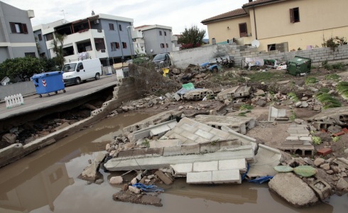 ALLUVIONE IN SARDEGNA, LUTTO NAZIONALE: CAMBIA LA PROGRAMMAZIONE TV