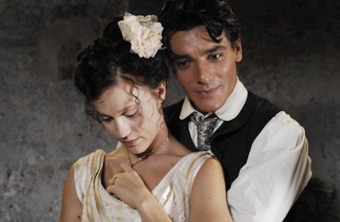 ASCOLTI TV DI MARTEDI 26 NOVEMBRE 2013: ROSSELLA CHIUDE AL 16.82%, MALE CANALE 5 (9.51%)