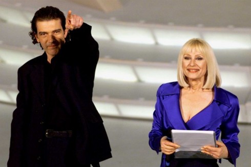 FESTIVAL DI SANREMO 2014: RAFFAELLA CARRA’ PRONTA PER L’ARISTON