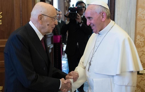 PAPA FRANCESCO AL QUIRINALE: LA DIRETTA SU RAI1 E TV2000