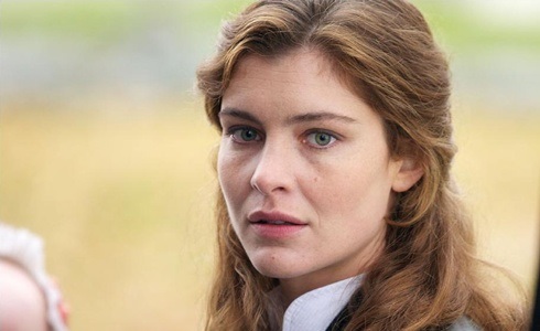 ASCOLTI TV DI LUNEDI 2 DICEMBRE 2013: ANNA KARENINA SEGNA 19.93% ALL’ESORDIO E STRAVINCE. NULLA PUO’ IL GLADIATORE SU CANALE 5 (11.23%)