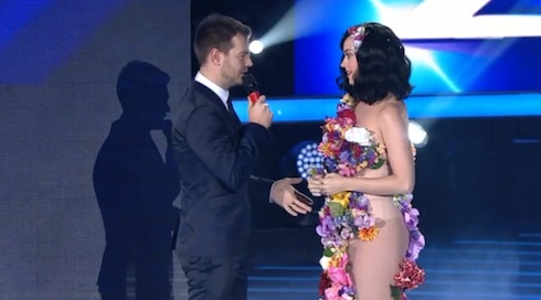 ASCOLTI SATELLITE DI GIOVEDI 5 DICEMBRE 2013: LA SEMIFINALE DI X FACTOR 7 PERDE 100 MILA SPETTATORI (820.000 – 3.21%)