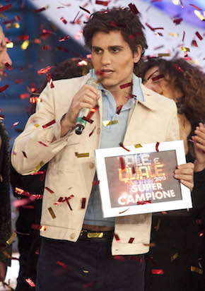 TALE E QUALE SHOW 3: ATTILIO FONTANA E’ IL CAMPIONISSIMO