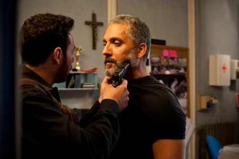 ASCOLTI TV DI LUNEDI 10 FEBBRAIO 2014: SUCCESSO PER L’ORO DI SCAMPIA (23.85%), IL TREDICESIMO APOSTOLO SI FERMA AL 13.6%