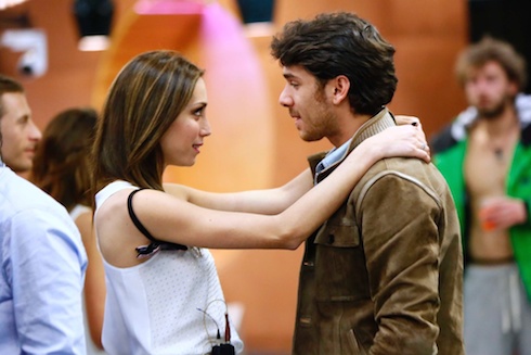 DM LIVE24: 18 MARZO 2014. ANDREA GF13: NO PROGRAMMI D’URSO – SCHERI SU GIASS: GRANDE RITMO, DIVERTENTE, PUNGENTE CON TROVATE GENIALI.