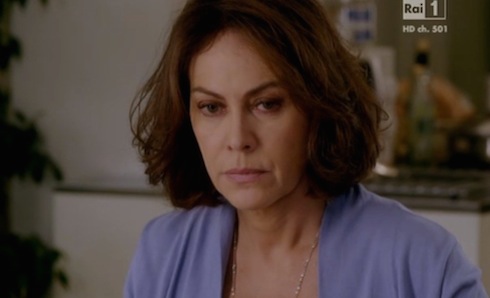 ASCOLTI TV DI MERCOLEDI 26 MARZO 2014: CALA LE DUE LEGGI (14.38%) TALLONATA DA IL SEGRETO (14.54%). EXPLOIT DI THE VOICE (12.92%), LE INVASIONI SI FERMANO AL 3.13%