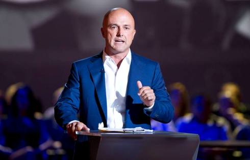 GIANLUIGI NUZZI: “PRIMA CHE ARRIVASSI QUARTO GRADO PERDEVA ASCOLTI. ABBIAMO ARGINATO L’EMORRAGIA”