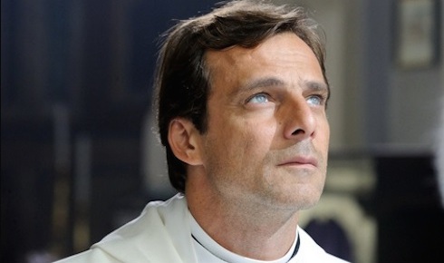 SOTTO COPERTURA: ALESSANDRO PREZIOSI SARA’ VITTORIO PISANI