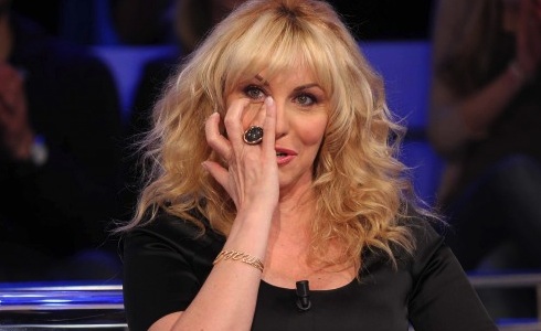 AMICI 2014 VS TI LASCIO UNA CANZONE: QUANTO SOCCOMBERA’ LA CLERICI?