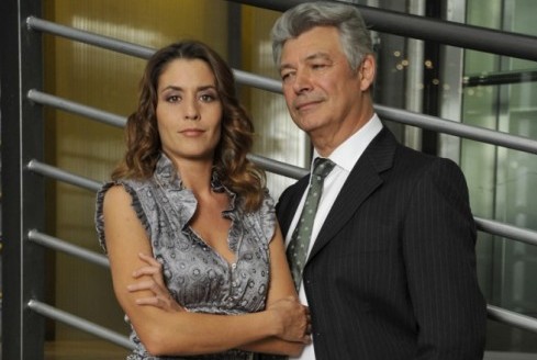 CENTOVETRINE ANTICIPAZIONI: CAROL E GIORGIO SEMPRE PIU’ VICINI