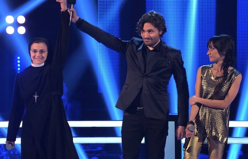 THE VOICE 2: ECCO I PRIMI 10 CONCORRENTI DEL LIVE SHOW (FOTO)