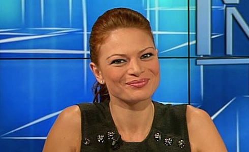 BUONGIORNO ALICE: IL CANALE 221 IN DIRETTA OGNI MATTINA DALLE 7.30 CON UN CONTENITORE LEGGERO. CONDUCE VALERIA CIARDIELLO