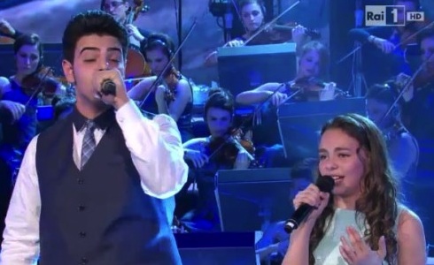 TI LASCIO UNA CANZONE 2014: VINCE “UN AMORE COSI’ GRANDE” CANTATA DA VINCENZO CARNI’ E FEDERICA FALZON