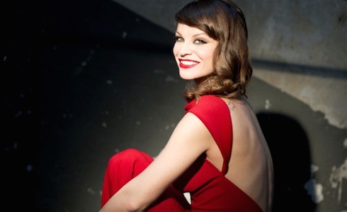 IL TELECOMANDO, LA GUIDA TV DI DM: 19 MAGGIO 2014. BERLUSCONI A QUINTA COLONNA, AMOROSO IN CONCERTO SU RTL 102.5