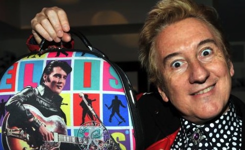 DARIO SALVATORI VS J-AX: SENZA TALENT, CARRIERA A ROTOLI. J-AX REPLICA: VESTITO COME UN VACCARO DEL TEXAS IN TRIP DA PEYOTE