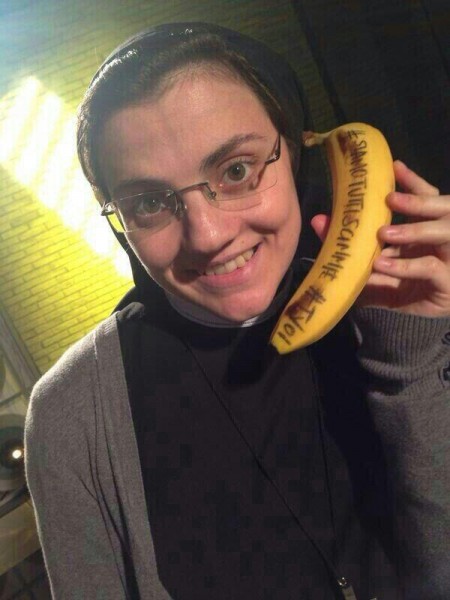 MARCO TOMBOLINI, PRODUTTORE THE VOICE: “EMMA SCIVOLATA SU UNA BUCCIA DI BANANA”. E LANCIA LA SFIDA: “VENGA A THE VOICE”