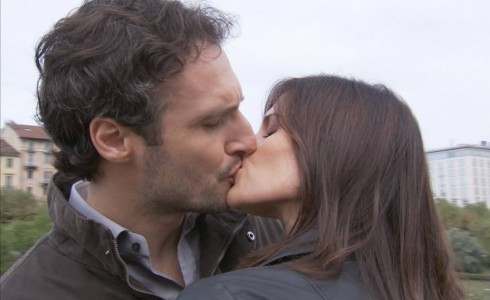 CENTOVETRINE ANTICIPAZIONI: SERENA FELICE DEL FIDANZAMENTO TRA CECILIA E DAMIANO