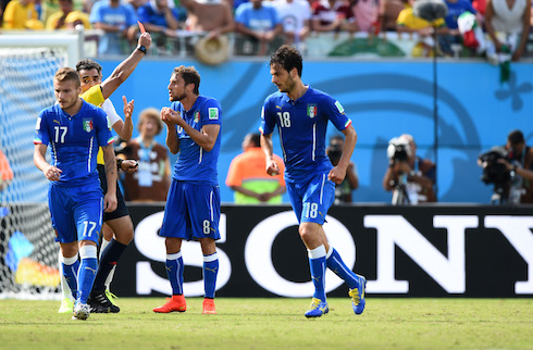 ASCOLTI TV DI MARTEDI 24 GIUGNO 2014: IN 16 MLN PER LA DEBACLE AZZURRA (67.92%). IN PT MORANDI IN REPLICA (14.43%) MEGLIO DI 50 ANNI IN ROSA (12.65%)