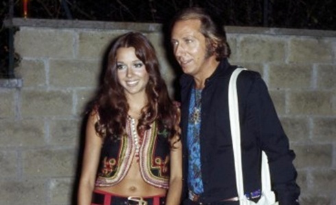 GRAFFITI: SETTIMANA DAL 10 AL 16 GIUGNO. IL MALORE DI MODUGNO, IL DEBUTTO AI FORNELLI DELLA CLERICI, LE SCOLLATURE DELLA CORI