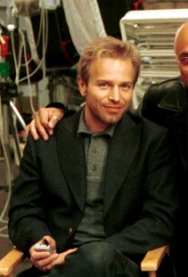 TEODOSIO LOSITO AL VELENO CONTRO ALDO GRASSO: “INCIAMPATO SULLE MAGLIE DELLA VELETTA CHE INDOSSA QUANDO SCRIVE COL PIGLIO DA MAESTRINA”