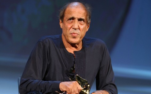 ADRIANO CELENTANO OSPITE A MI E’ SEMBRATO DI VEDERE UN BLOB. PARLERA’ DI POLITICA?