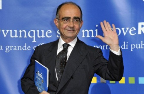 PALINSESTI RAI 1 2014/2015, GIANCARLO LEONE: “E’ PREMATURO PRONUNCIARSI SUI NOMI DEI CONDUTTORI”. COLPI DI SCENA IN VISTA?