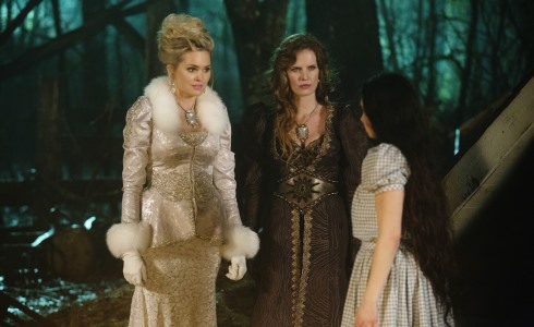 ASCOLTI SATELLITE DI MARTEDI 22 LUGLIO 2014: I PENULTIMI EPISODI DI C’ERA UNA VOLTA 3 HANNO APPASSIONATO 181.021 E 145.617 SPETTATORI