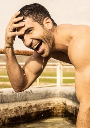 VELVET: MIGUEL ANGEL SILVESTRE SARA’ IL NUOVO SEX SYMBOL DI RAI1 (E DI NETFLIX)?