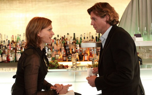 ASCOLTI TV DI MARTEDI 26 AGOSTO 2014: UN AMORE DI SCRITTORE VINCE CON APPENA IL 12.98%, SCUSA MA TI VOGLIO SPOSARE ALL’11.89%. GLI EMMY ALL’1.5% IN DIRETTA E ALLO 0.75% IN DIFFERITA