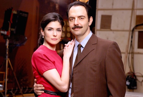 ASCOLTI TV DI SABATO 2 AGOSTO 2014: VINCE QUESTO NOSTRO AMORE (15.53%), ROSAMUNDE PILCHER ALL’11.07%