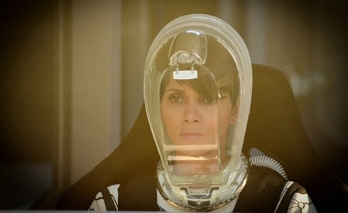 EXTANT: DA STASERA SU RAI3 DOPO IL FLOP USA. SARA’ L’ENNESIMO INSUCCESSO SERIALE DELLA RETE DI VIANELLO?