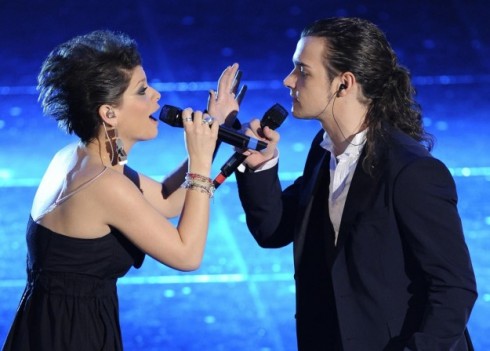 FESTIVAL DI SANREMO 2015: CARLO FA I CONTI CON GLI AMICI DI MARIA?