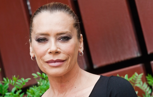 AMORE CRIMINALE: BARBARA DE ROSSI TORNA SU RAI3 CONTRO LA VIOLENZA SULLE DONNE