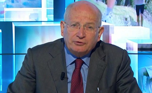 TG5, LARGO AI GIOVANI: ARRIVA LUCIANO ONDER