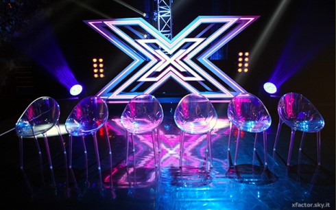 X FACTOR 8 – QUARTA PUNTATA BOOTCAMP IN DIRETTA: I GIUDICI SCOPRONO LE CATEGORIE ASSEGNATE E SCELGONO SEI CONCORRENTI PER LE HOME VISIT
