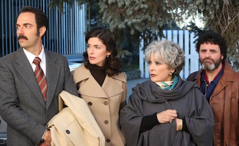 ASCOLTI TV DI MARTEDI 25 NOVEMBRE 2014: QUESTO NOSTRO AMORE CHIUDE AL 24.25%, CANALE 5 FERMO ALL’11.7%. IL PIU’ GRANDE PASTICCERE PARTE DAL 5.62%