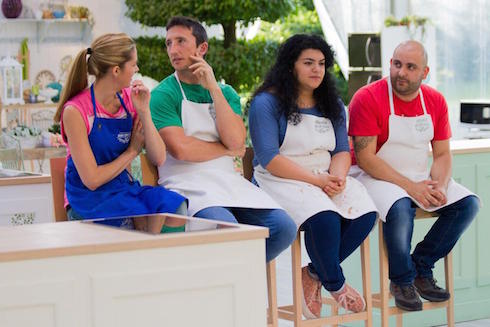 BAKE OFF ITALIA 2: ELIMINATO ANTONIO. STEPHANIE, ROBERTA E FEDERICO FINALISTI