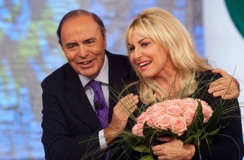 IL TELECOMANDO, LA GUIDA TV DI DM: 19 DICEMBRE 2014. UN MONDO DA AMARE O SENZA IDENTITA’? RAI3 RICORDA VIRNA LISI