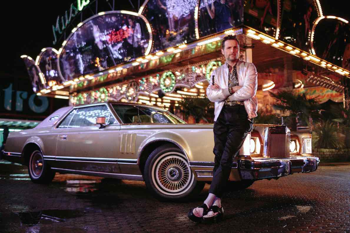 DM LIVE24: 17 DICEMBRE 2014. CHIUDE OCCUPY DEEJAY – JOVANOTTI: ESCE SABATO E SKY GLI DEDICA UNO SPECIALE… DI MERCOLEDI