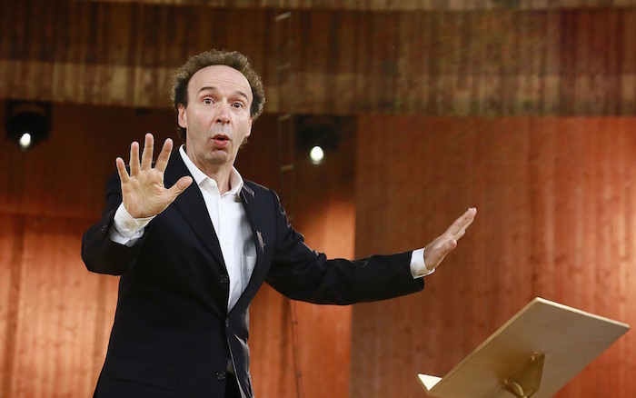 I DIECI COMANDAMENTI: ROBERTO BENIGNI STASERA E DOMANI SU RAI1. IL PREMIO OSCAR: NON RUBARE E’ IL PIU’ ATTUALE