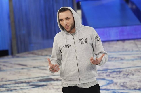 AMICI 14 – SPECIALE DEL 26 GENNAIO 2015 IN DIRETTA: BRIGA E MICHELE RESTANO NELLA SCUOLA